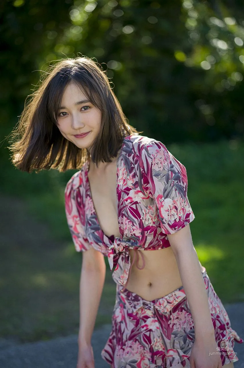鈴木友菜 《なんだこりゃ、天使すぎる！》 [WPB-net] No.215 写真集15