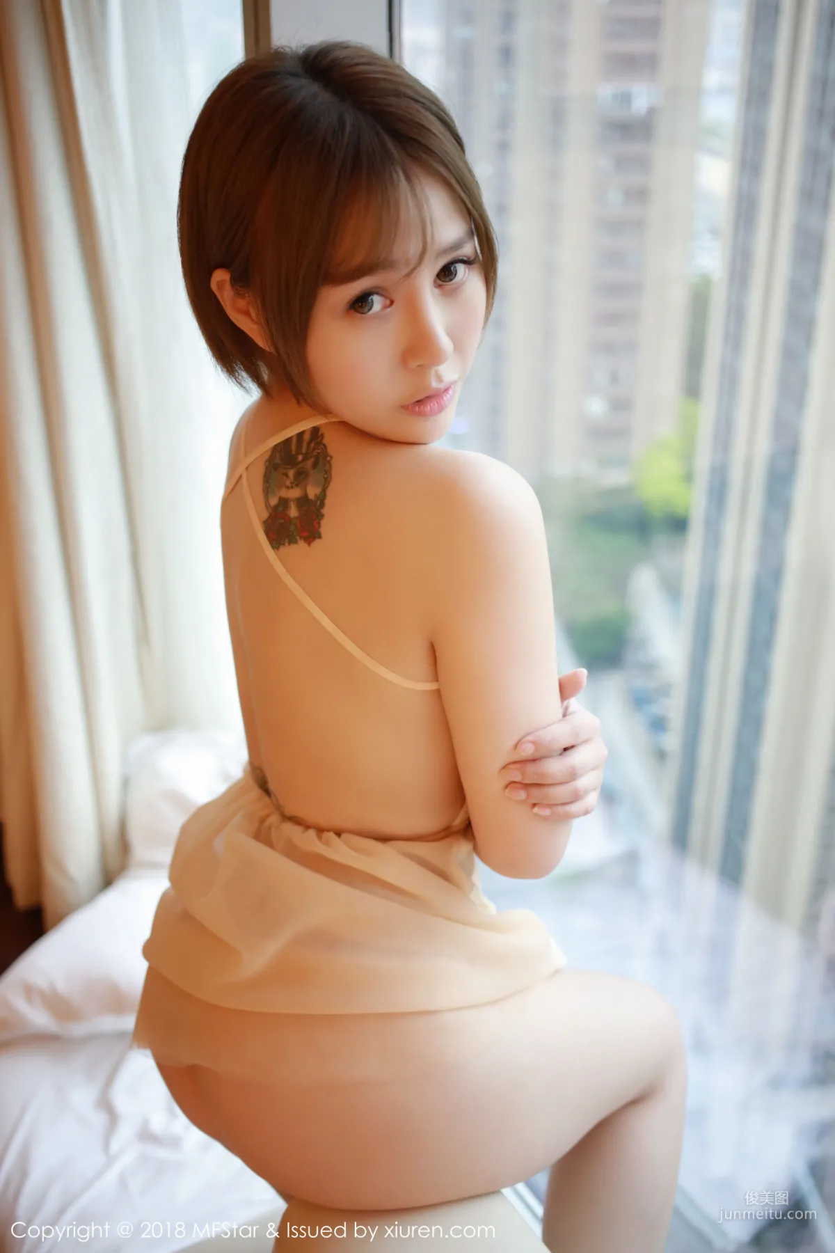 Evelyn艾莉《一如女神範的性感》 [模範學院MFStar] Vol.125 寫真集 17