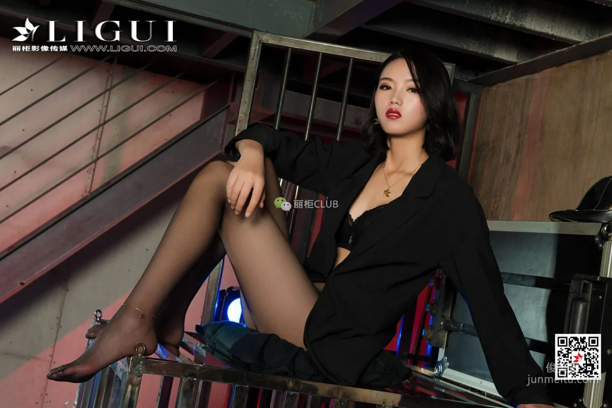 腿模敏兒《黑絲女王美腳》 [麗櫃LIGUI] 網絡麗人 寫真集 31