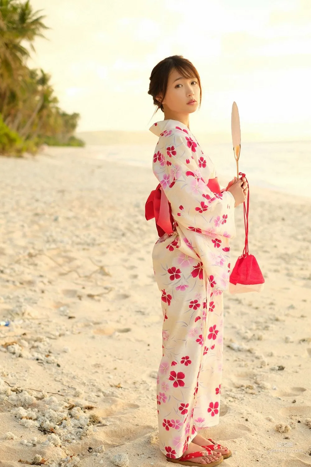志村理佳《天然ピュアホワイトボディ》 [YS-Web] Vol.805 写真集36