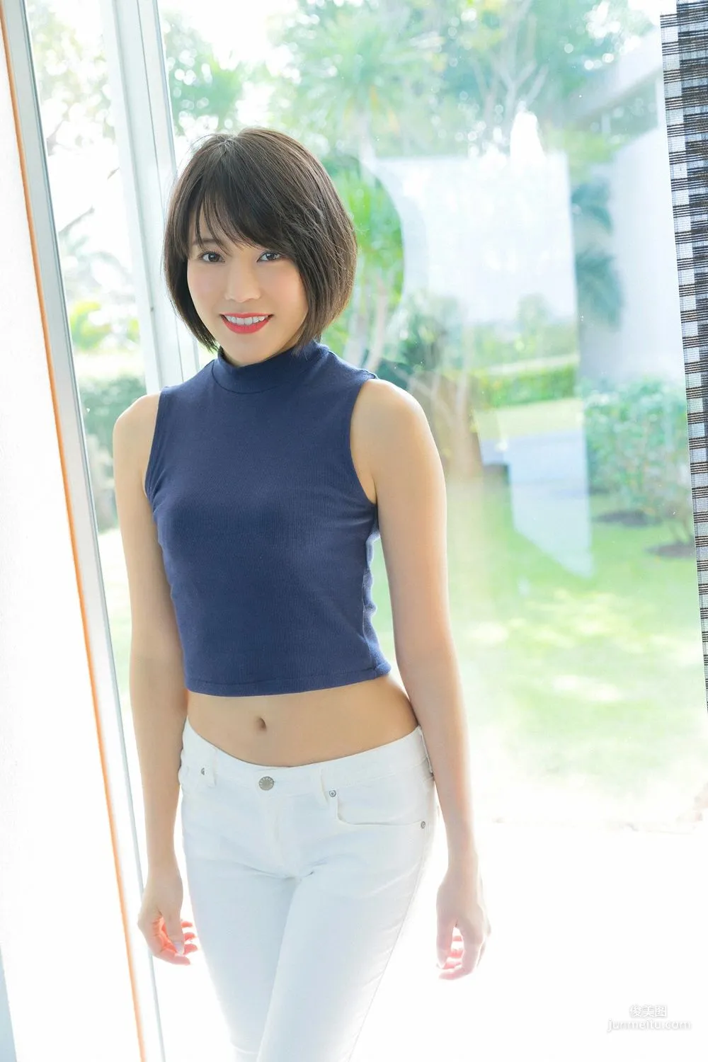 白川悠衣《四つの顔を持つ女》 [YS-Web] Vol.810 写真集1