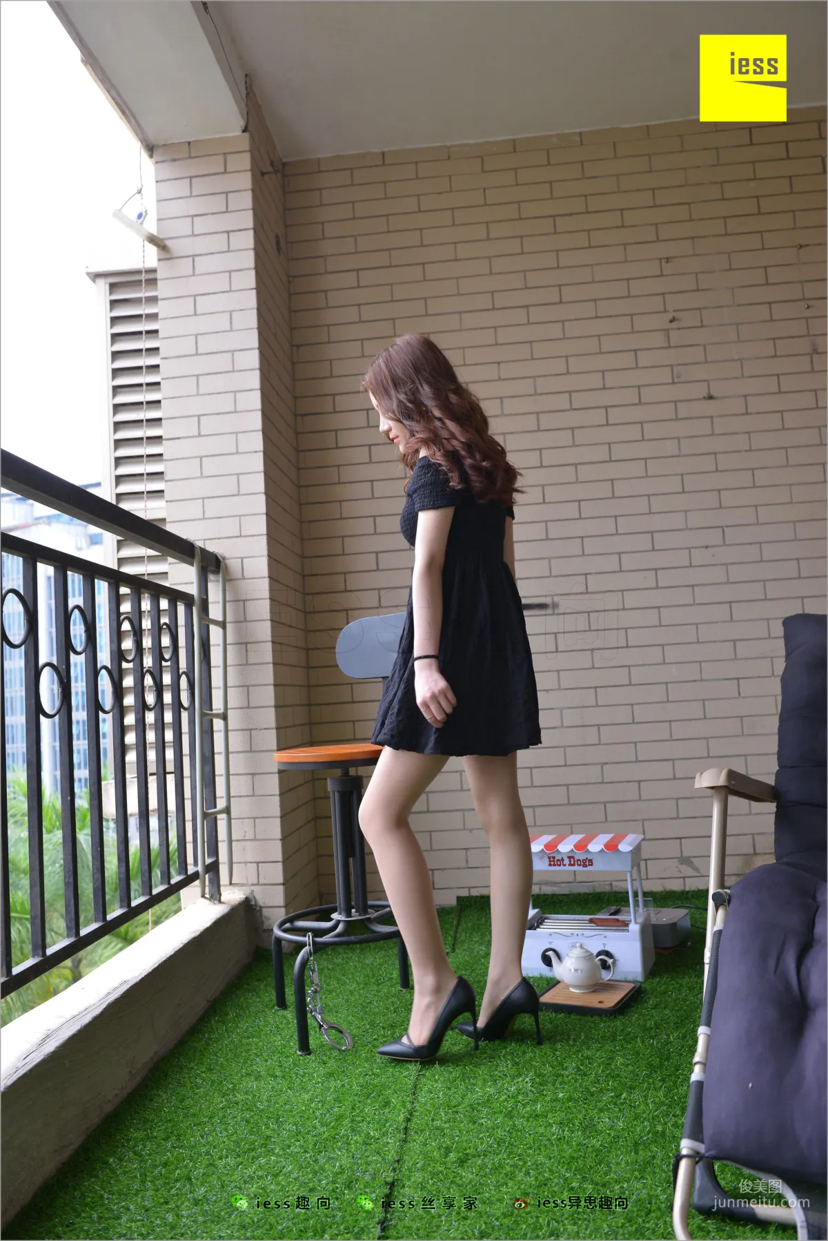 名利姐《上上下下的享受》 [異思趣向IESS] 絲足便當234 寫真集 58