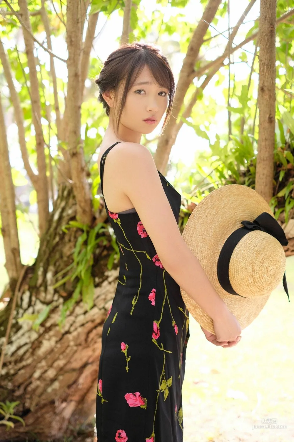 志村理佳《天然ピュアホワイトボディ》 [YS-Web] Vol.805 写真集2