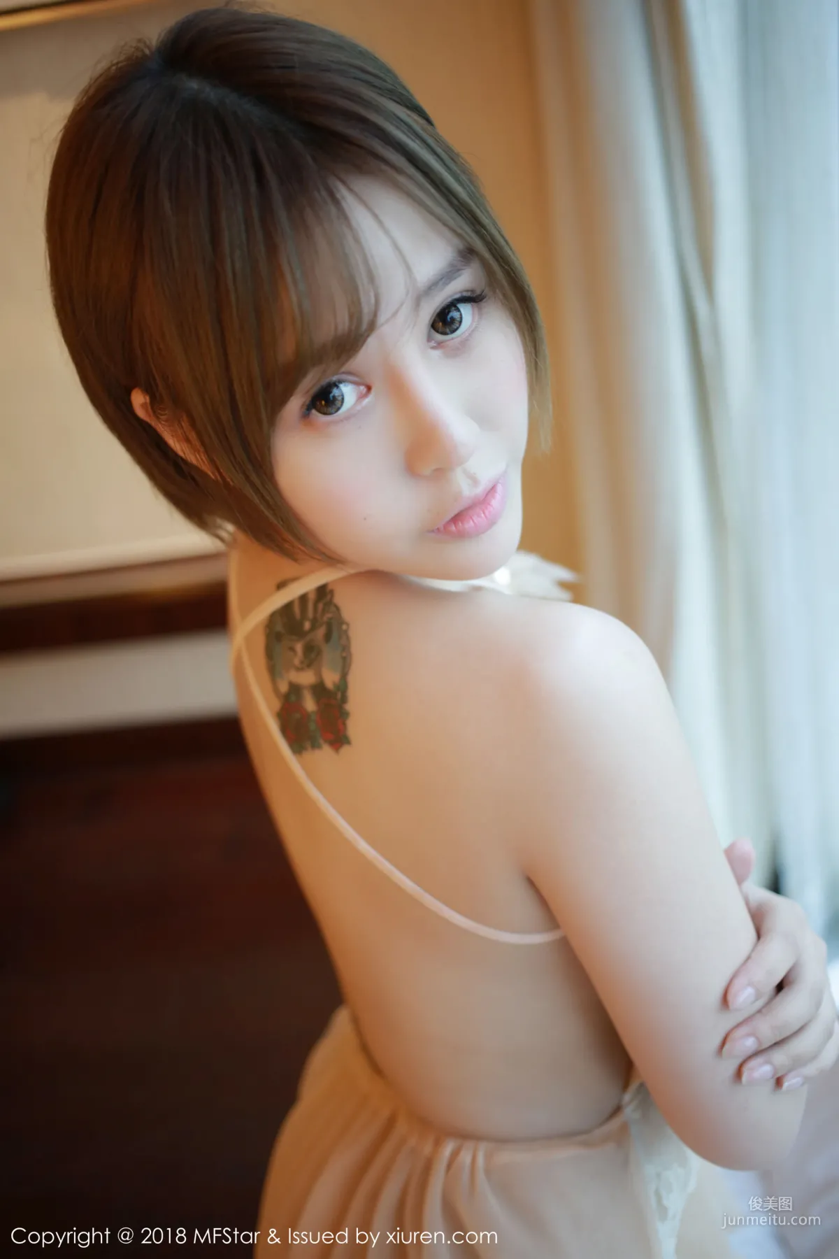 Evelyn艾莉《一如女神範的性感》 [模範學院MFStar] Vol.125 寫真集 11