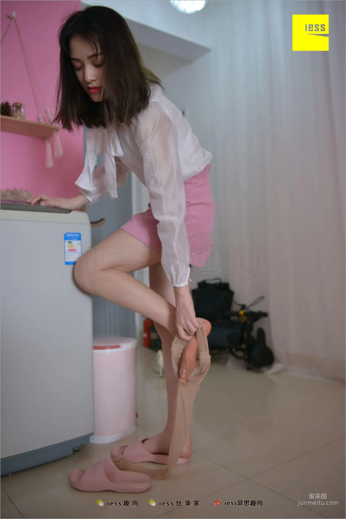 姗姗《賢惠的妻子②》 [異思趣向IESS] 絲足便當238 寫真集 3