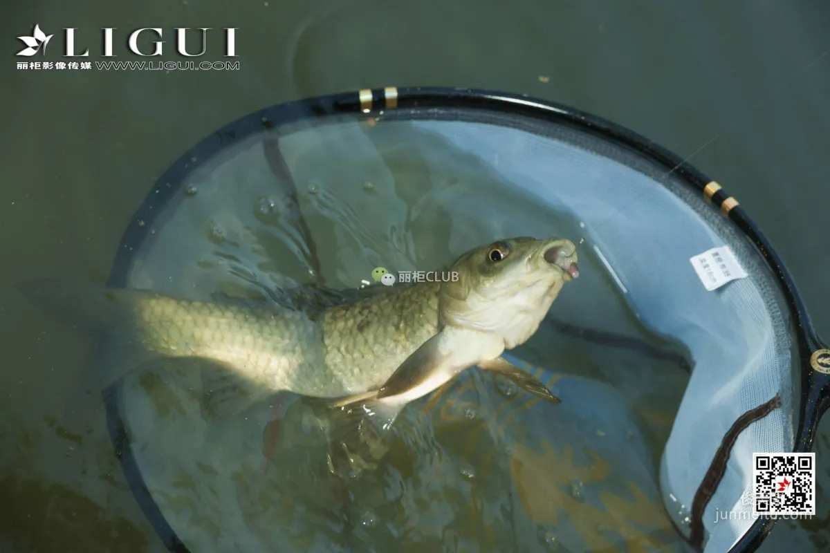 足模小戈《釣魚小妹絲足》 [麗櫃LIGUI] 網絡麗人 寫真集 62