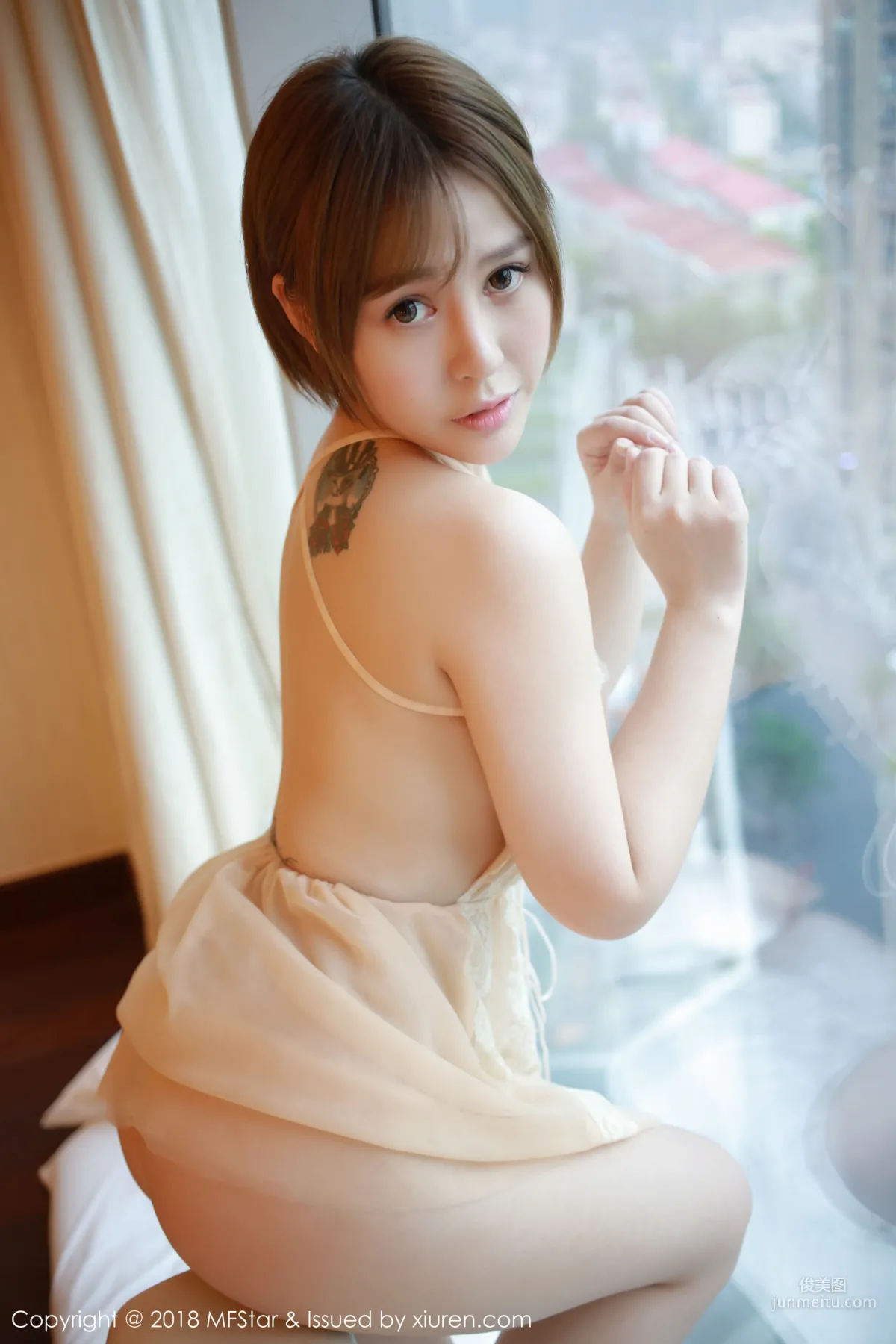 Evelyn艾莉《一如女神範的性感》 [模範學院MFStar] Vol.125 寫真集 18