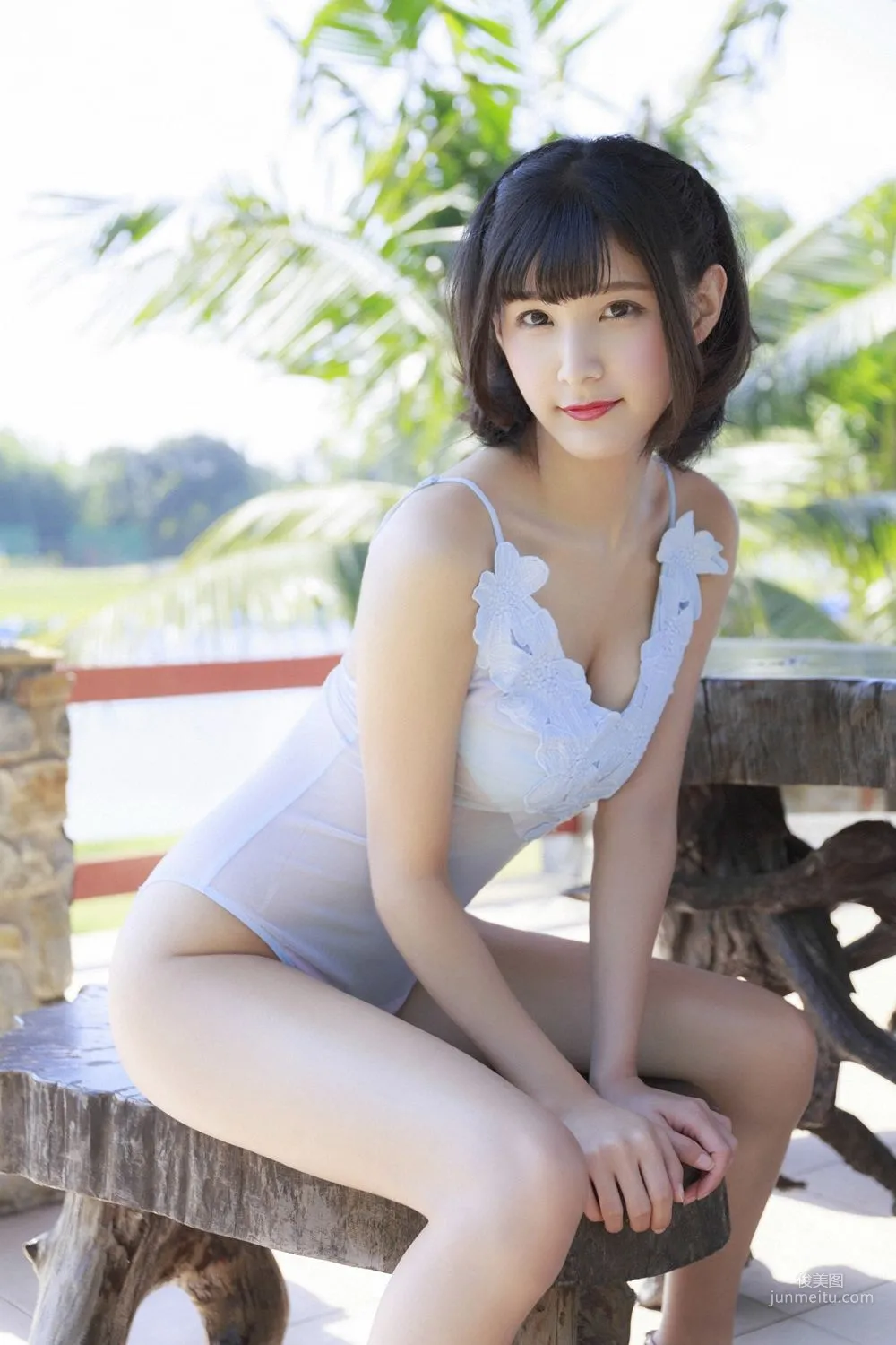 彩川ひなの《考えるな！感じろ！》 [YS-Web] Vol.802 写真集79