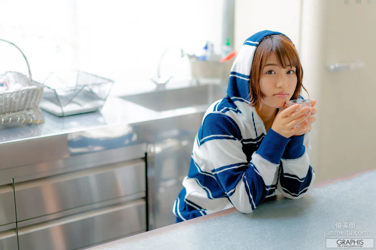 Mahiro Tadai 唯井まひろ/唯井真尋 [Graphis] First Gravure 初脫ぎ娘 寫真集 31
