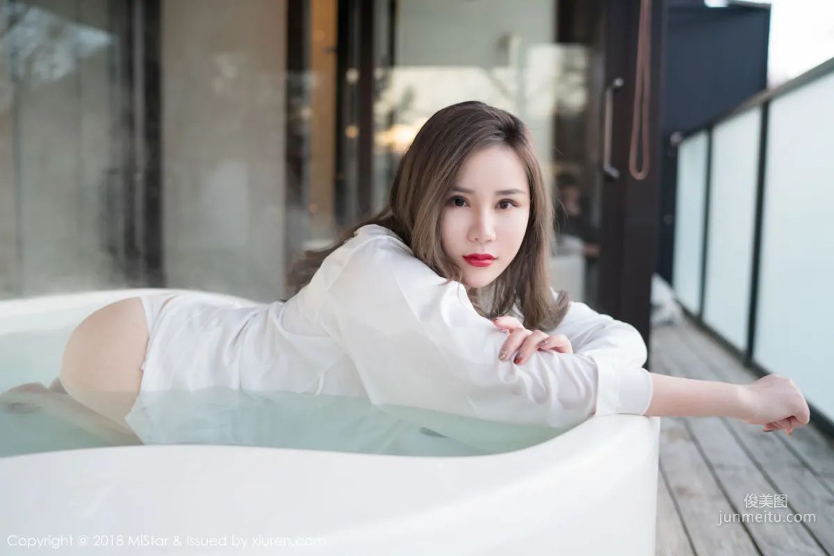 小奶昔Kyra《白襯衫黑絲吊襪》 [魅妍社MiStar] VOL.228 寫真集 25