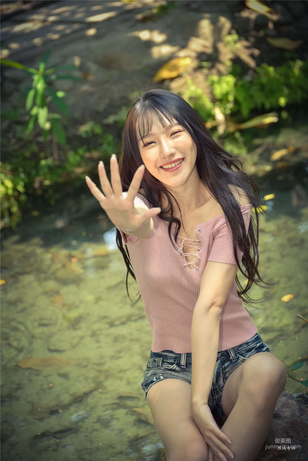 [台灣正妹] 比比《國美.時裝》熱褲街拍 寫真集 106