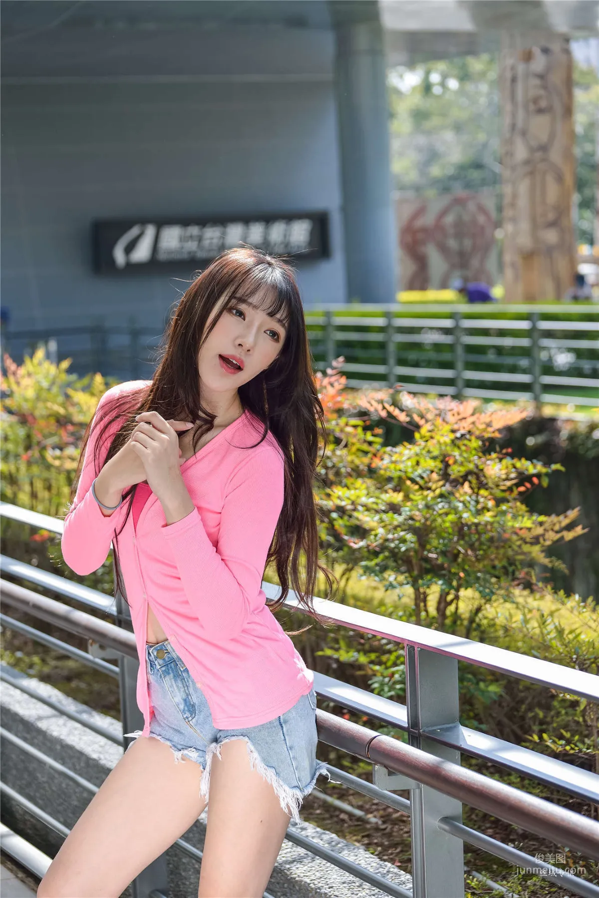 [台灣正妹] 比比《國美.時裝》牛仔街拍 寫真集 24