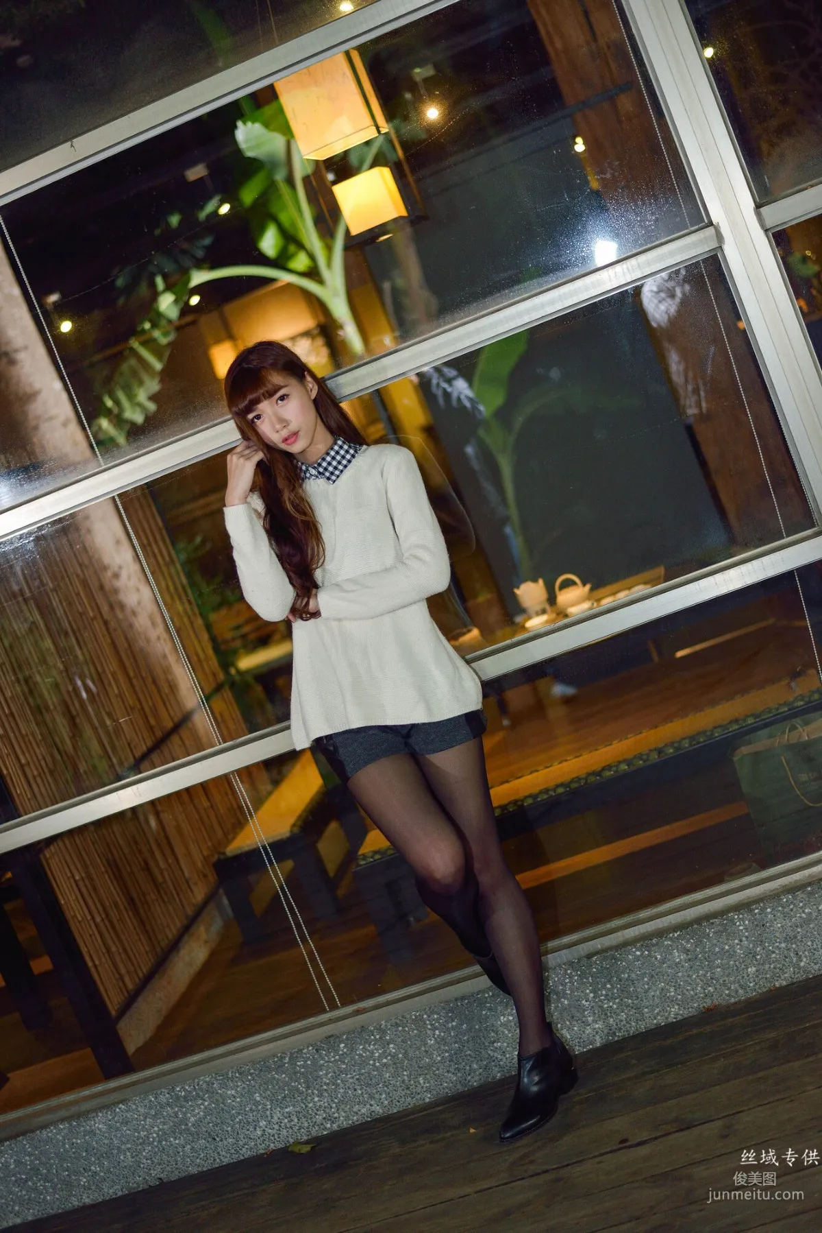 [台湾正妹] TiTi Yang《國美夜拍》 写真集22