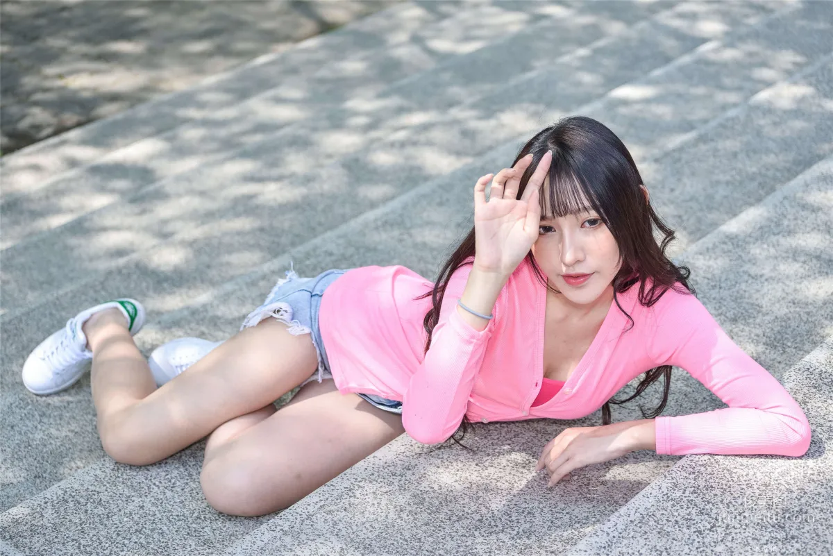 [台灣正妹] 比比《國美.時裝》牛仔街拍 寫真集 100