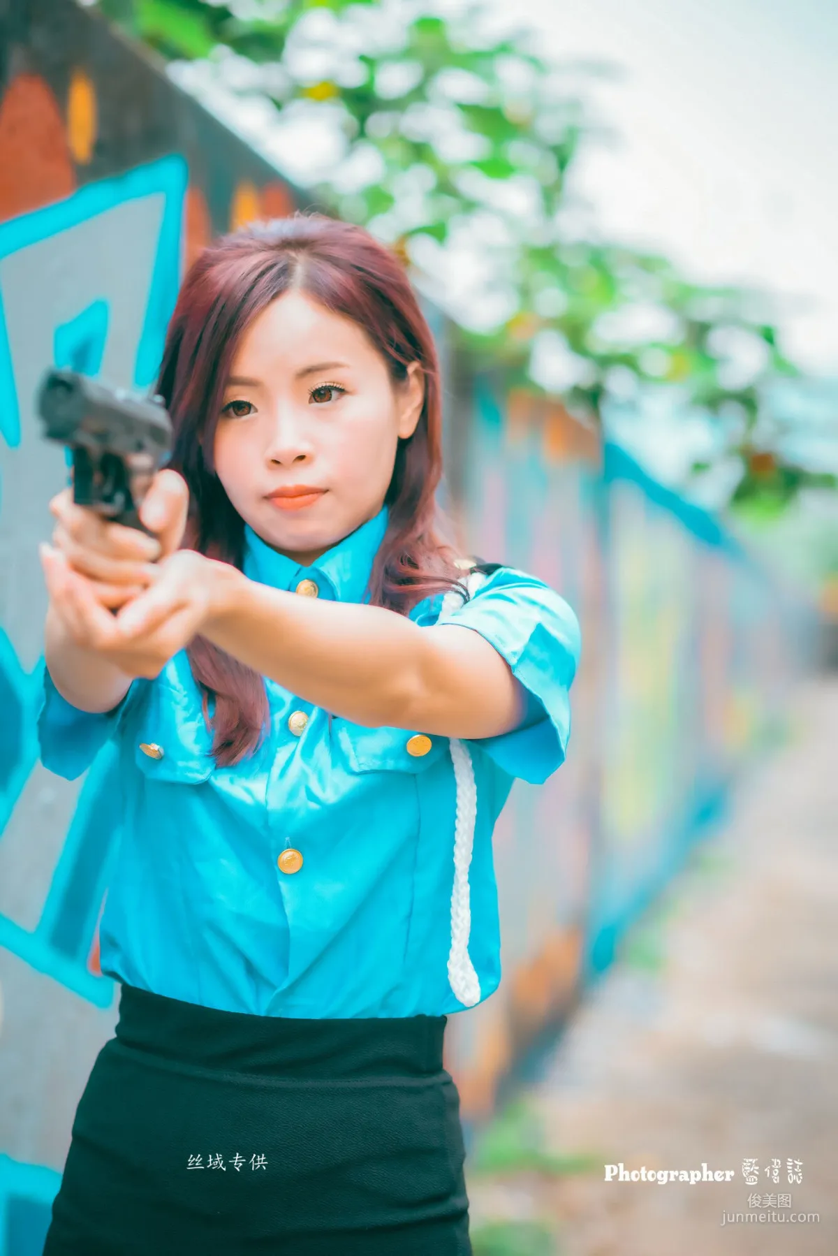 [台灣正妹] 賴筱菁《中彰橋下》(女警黑絲） 寫真集 4