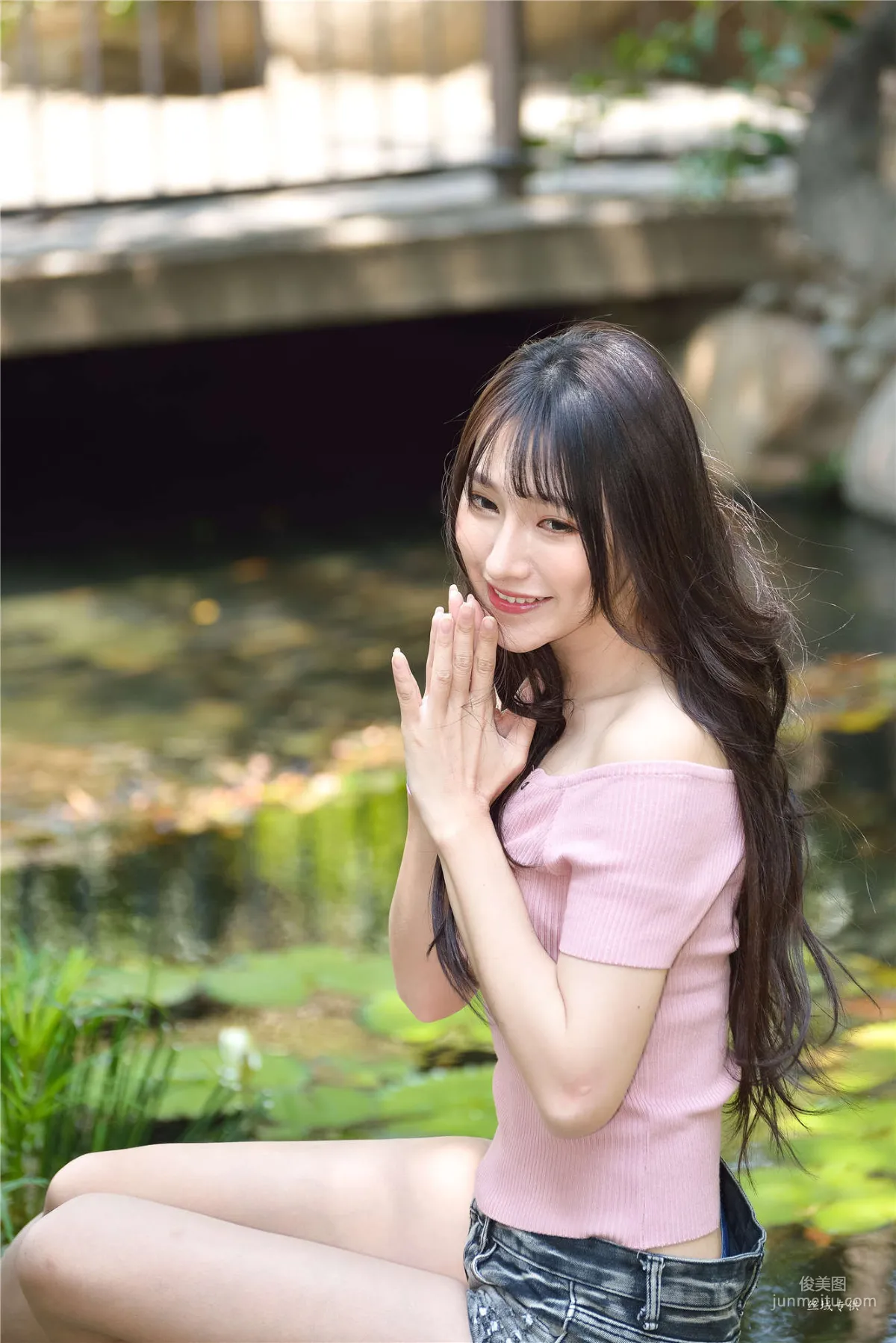 [台灣正妹] 比比《國美.時裝》熱褲街拍 寫真集 98