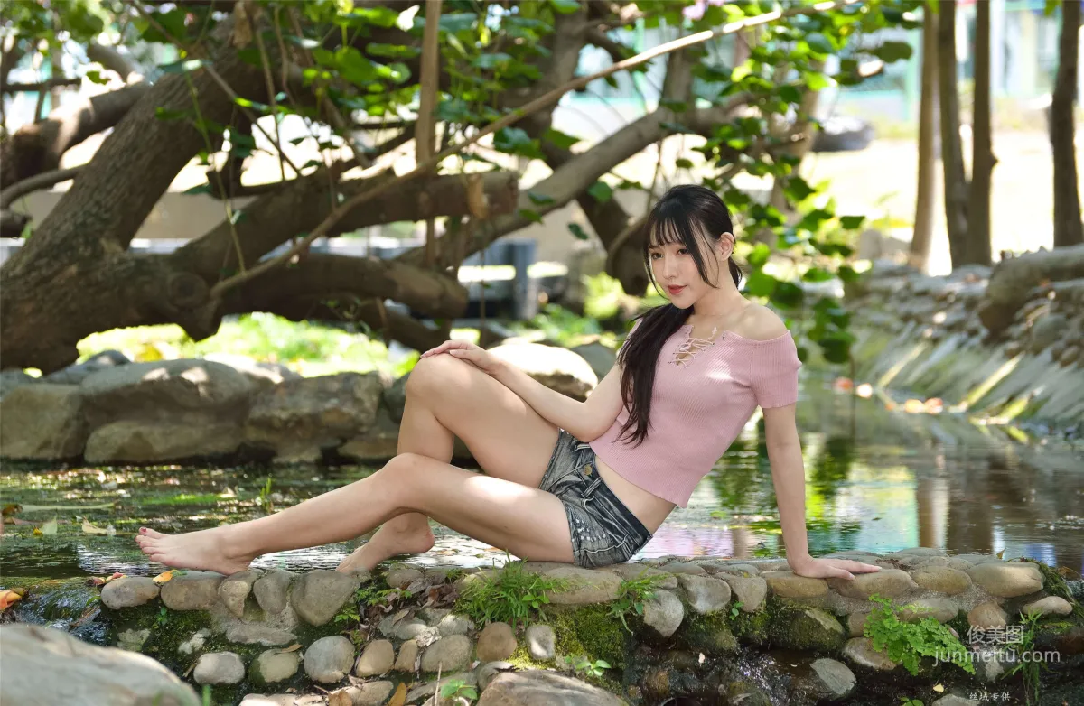 [台灣正妹] 比比《國美.時裝》熱褲街拍 寫真集 43