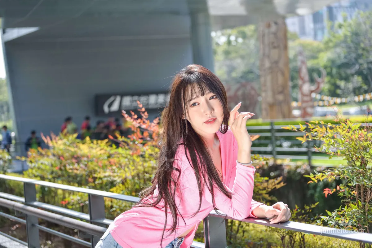 [台灣正妹] 比比《國美.時裝》牛仔街拍 寫真集 52
