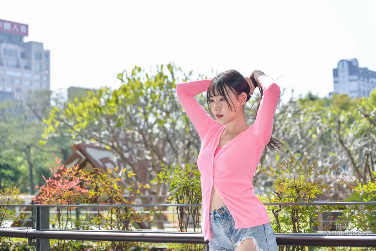 [台灣正妹] 比比《國美.時裝》牛仔街拍 寫真集 75