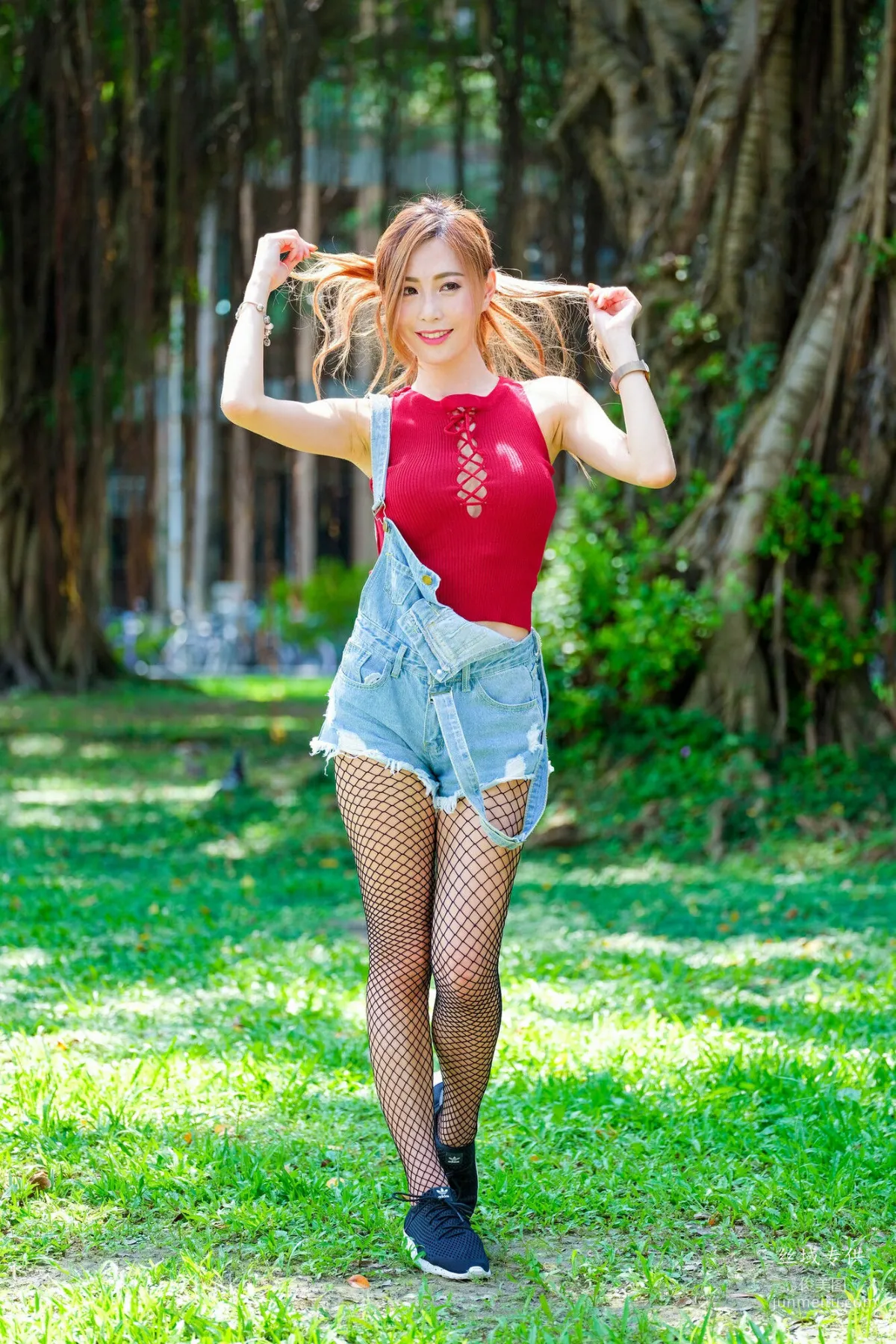 [台灣正妹] 黃艾比《外拍服裝》網襪系列 寫真集 55