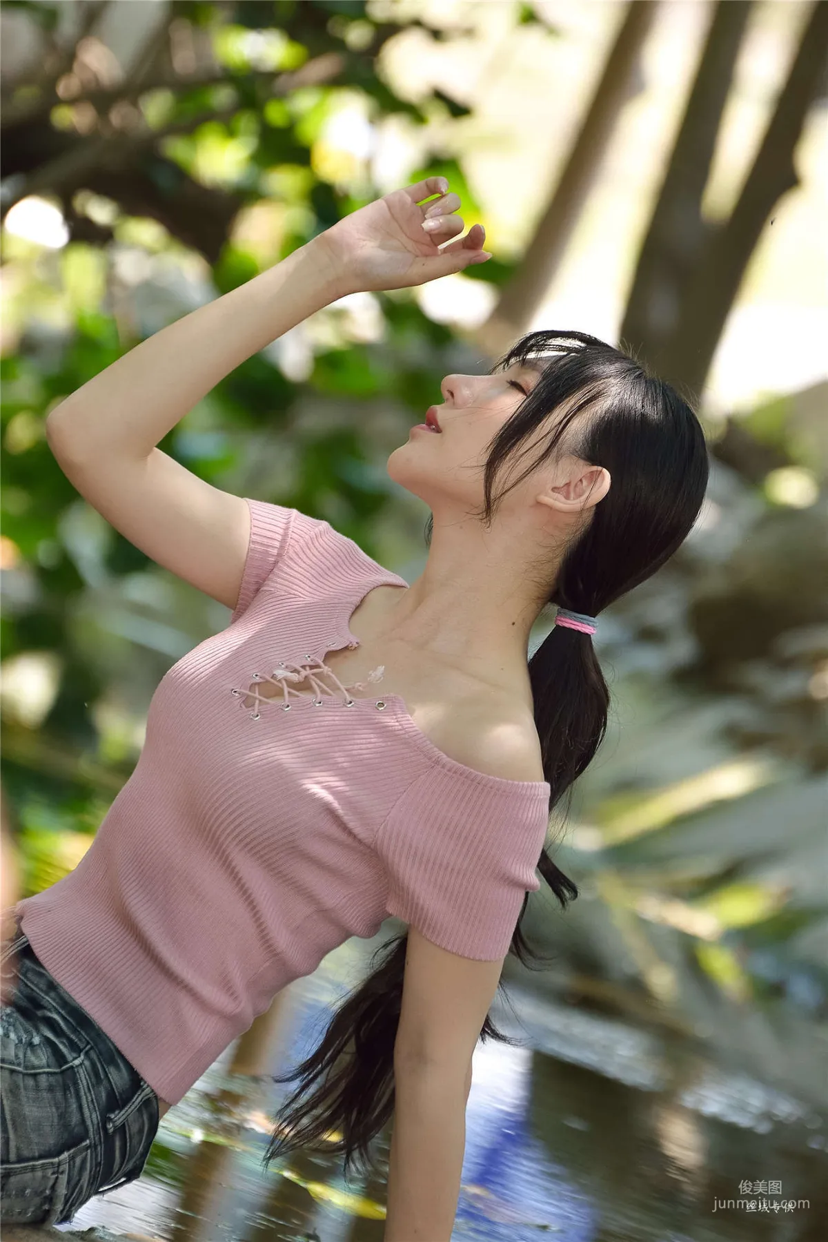 [台灣正妹] 比比《國美.時裝》熱褲街拍 寫真集 39