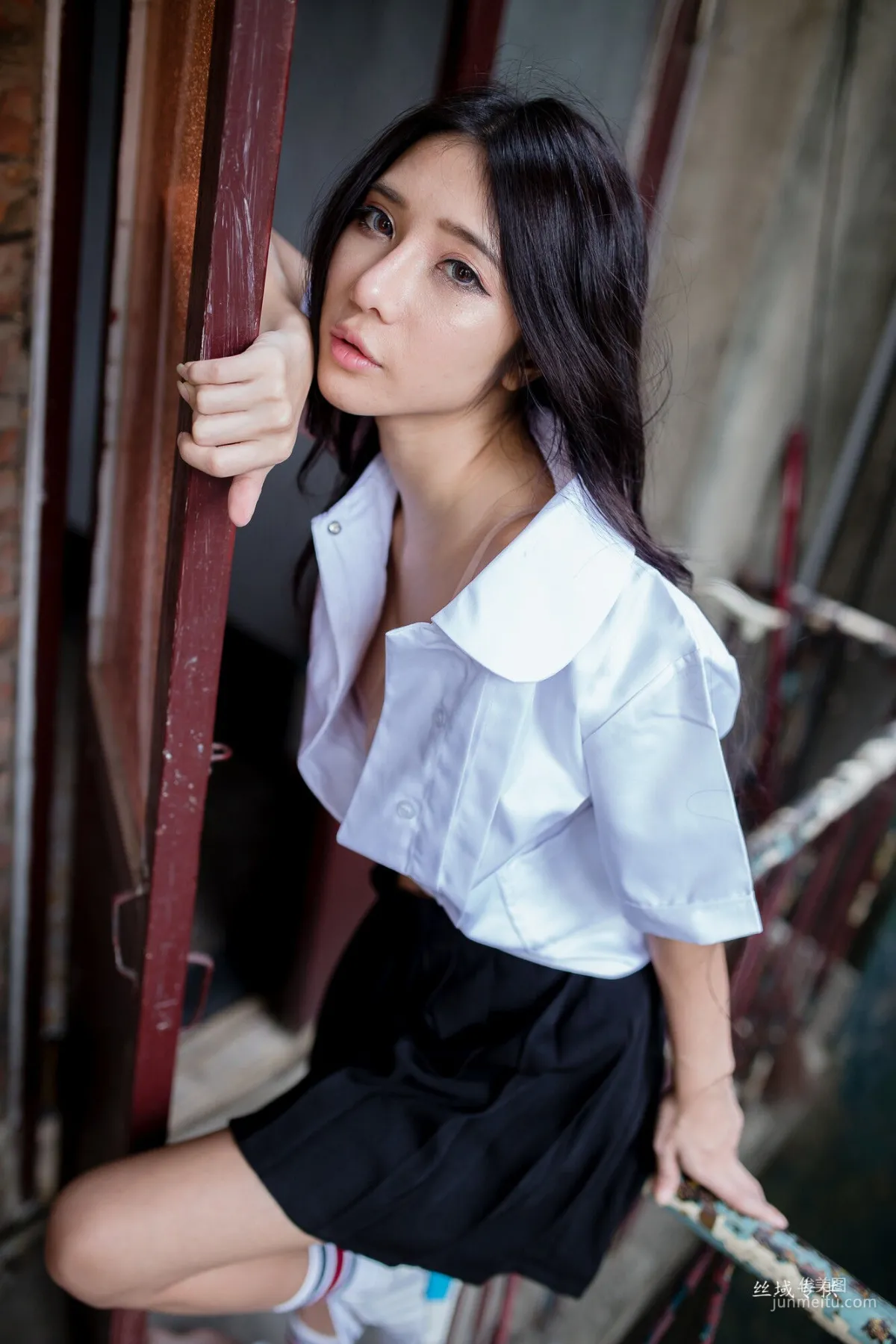 [台灣正妹] 沈綺綺《水手服內衣外拍》 寫真集 79
