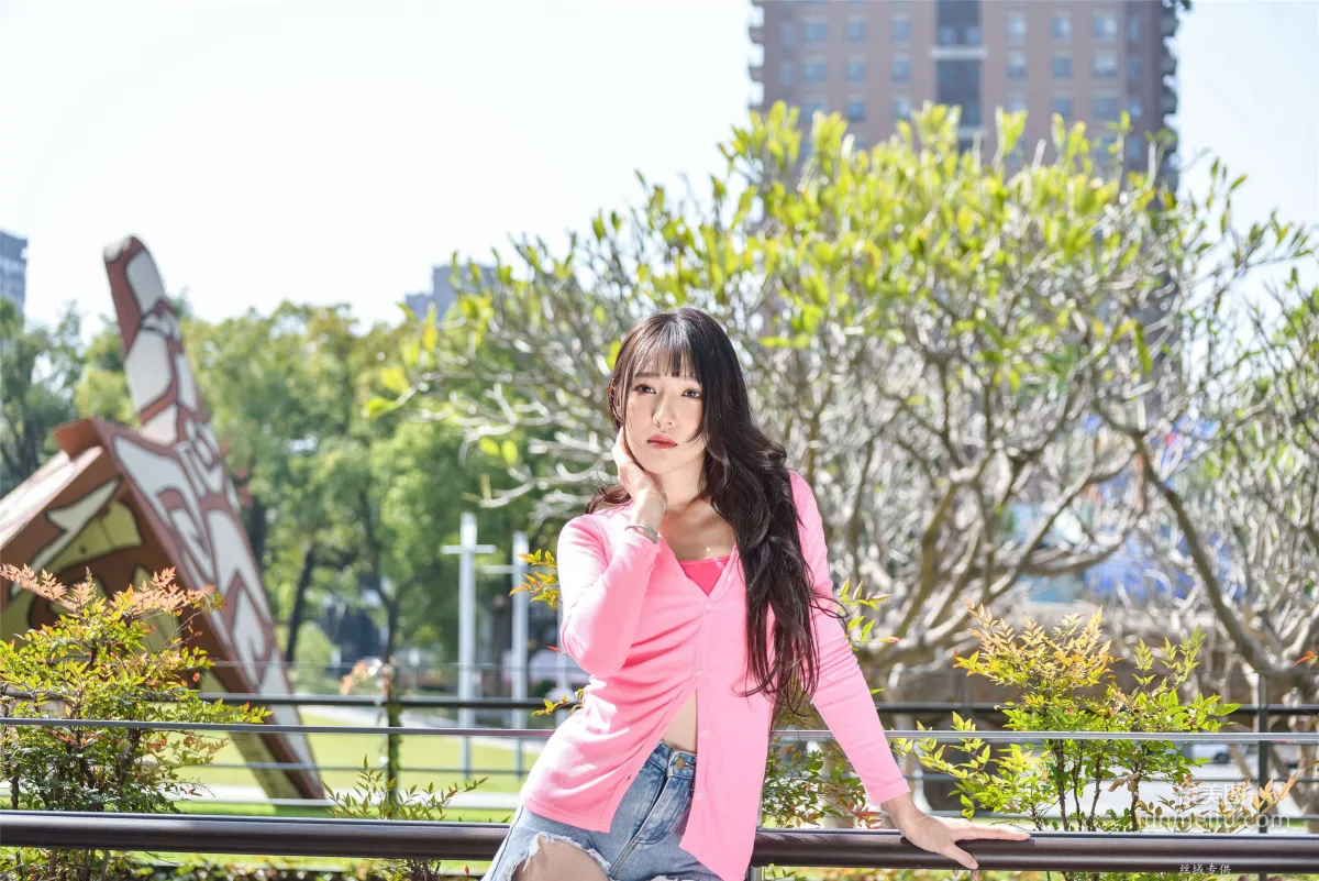 [台灣正妹] 比比《國美.時裝》牛仔街拍 寫真集 35