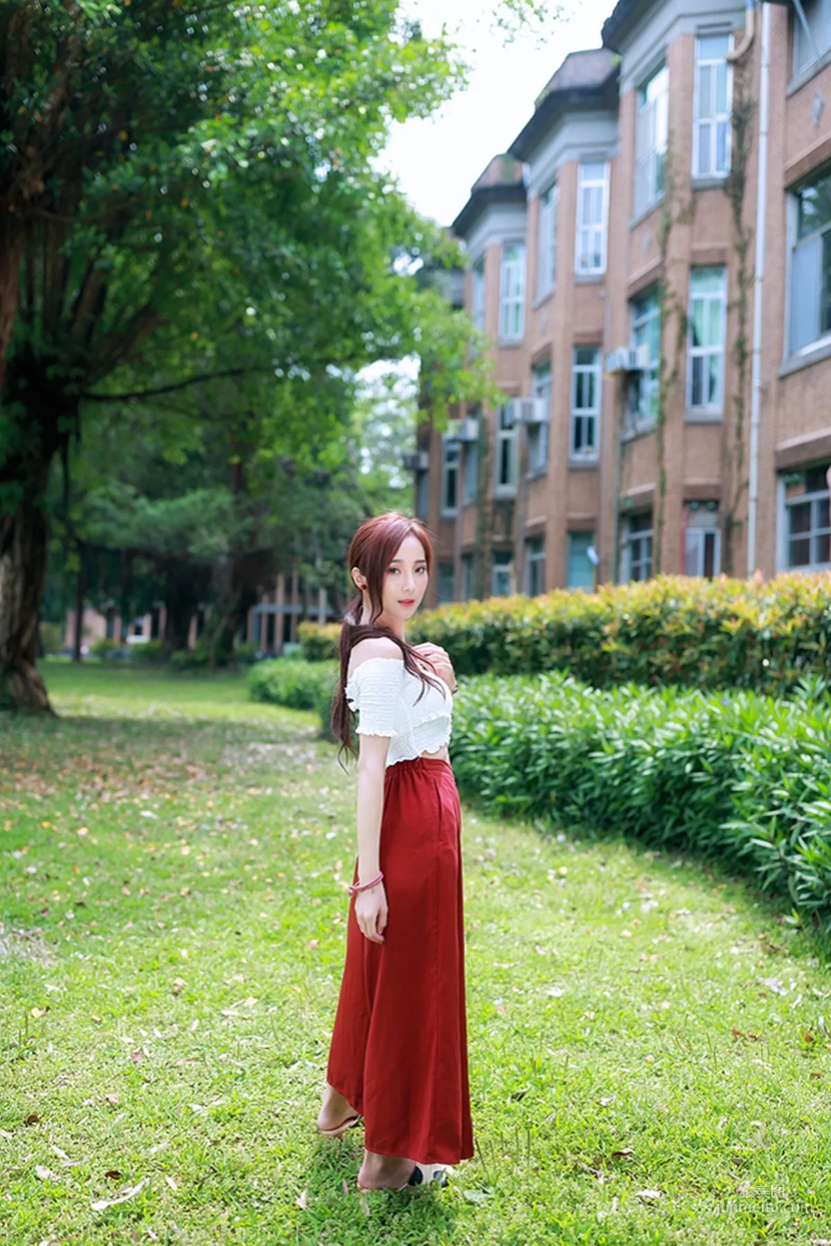 [台湾正妹]  Lynne雨玄《台大外拍》 写真集5