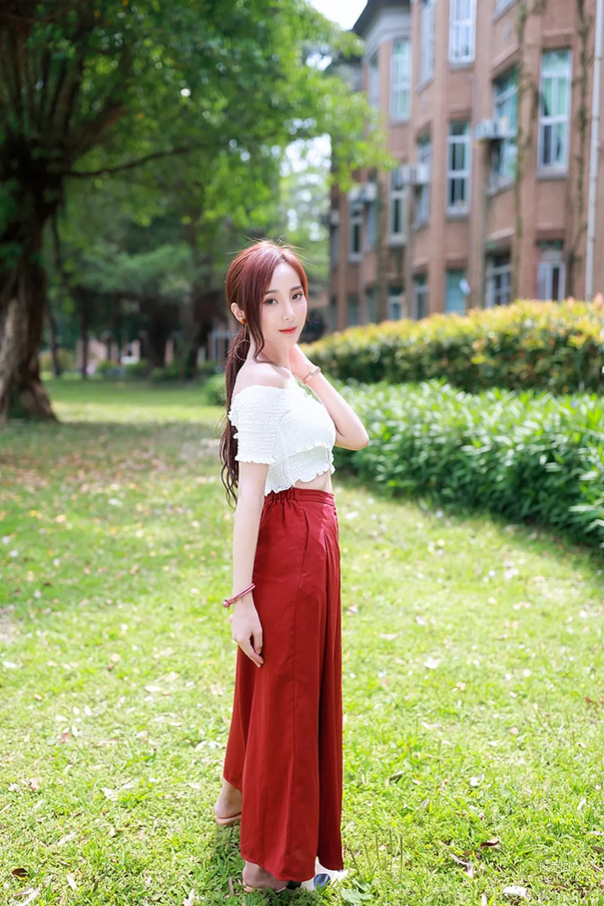 [台湾正妹]  Lynne雨玄《台大外拍》 写真集7