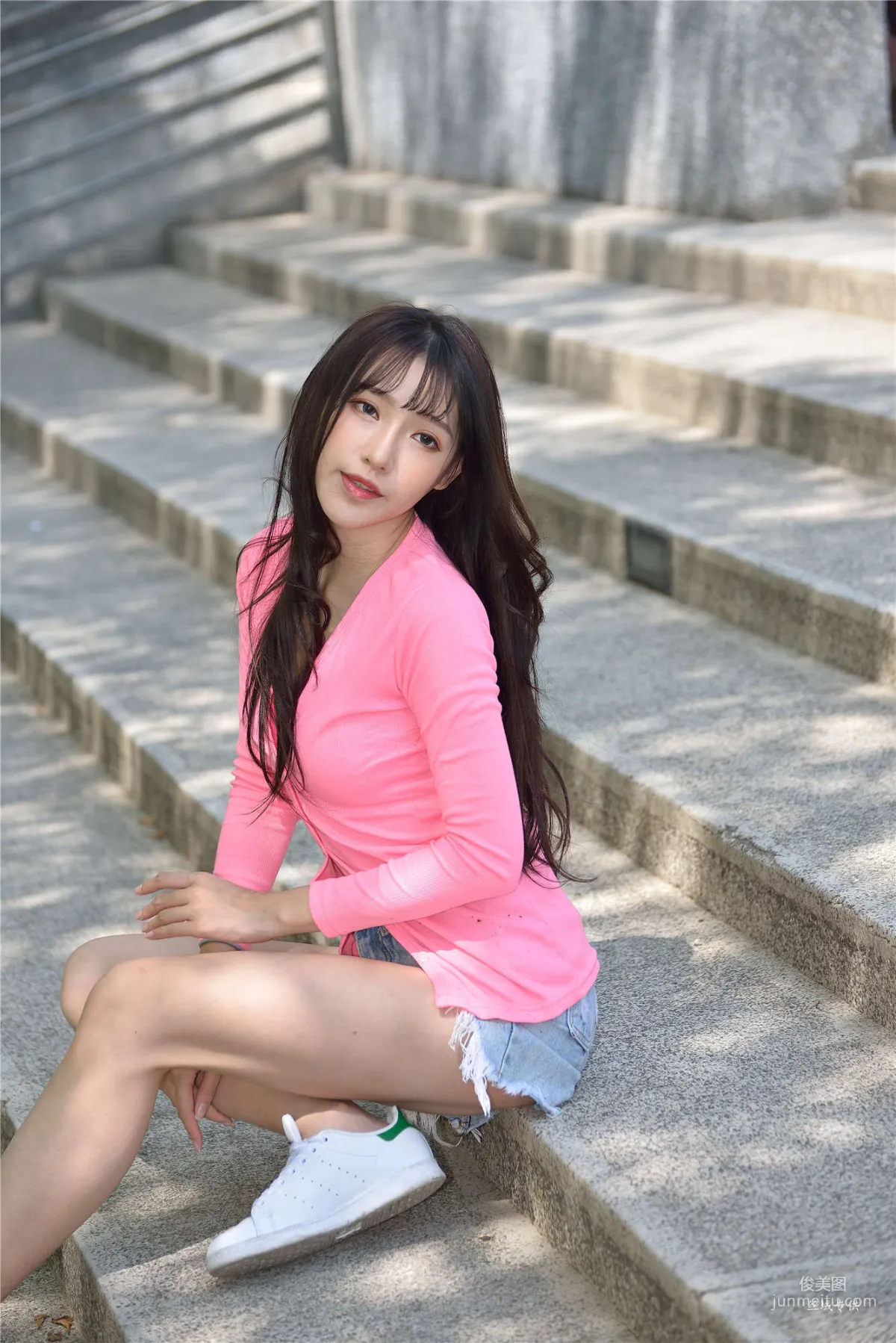 [台灣正妹] 比比《國美.時裝》牛仔街拍 寫真集 105