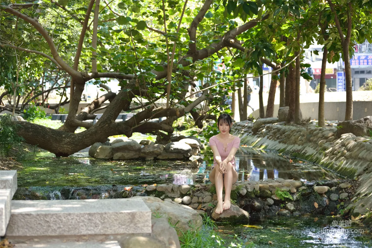 [台灣正妹] 比比《國美.時裝》熱褲街拍 寫真集 37
