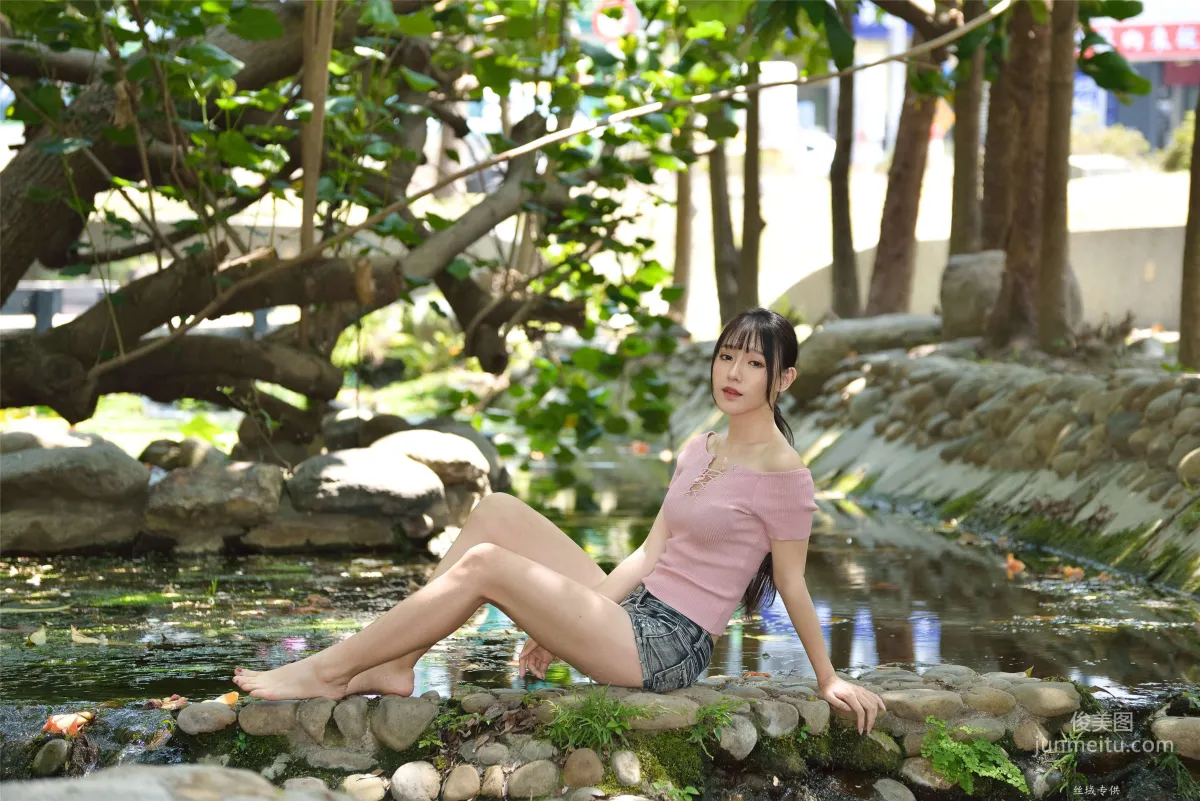 [台灣正妹] 比比《國美.時裝》熱褲街拍 寫真集 38