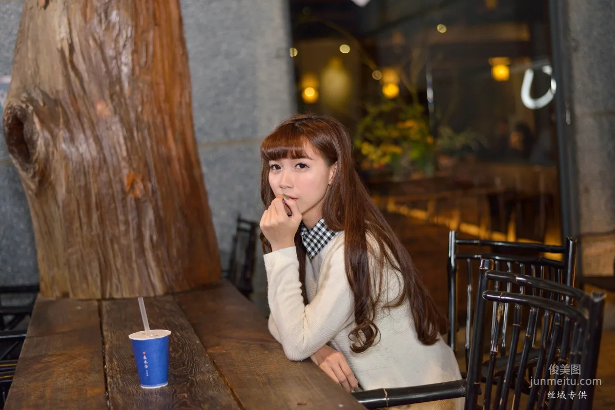 [台湾正妹] TiTi Yang《國美夜拍》 写真集2