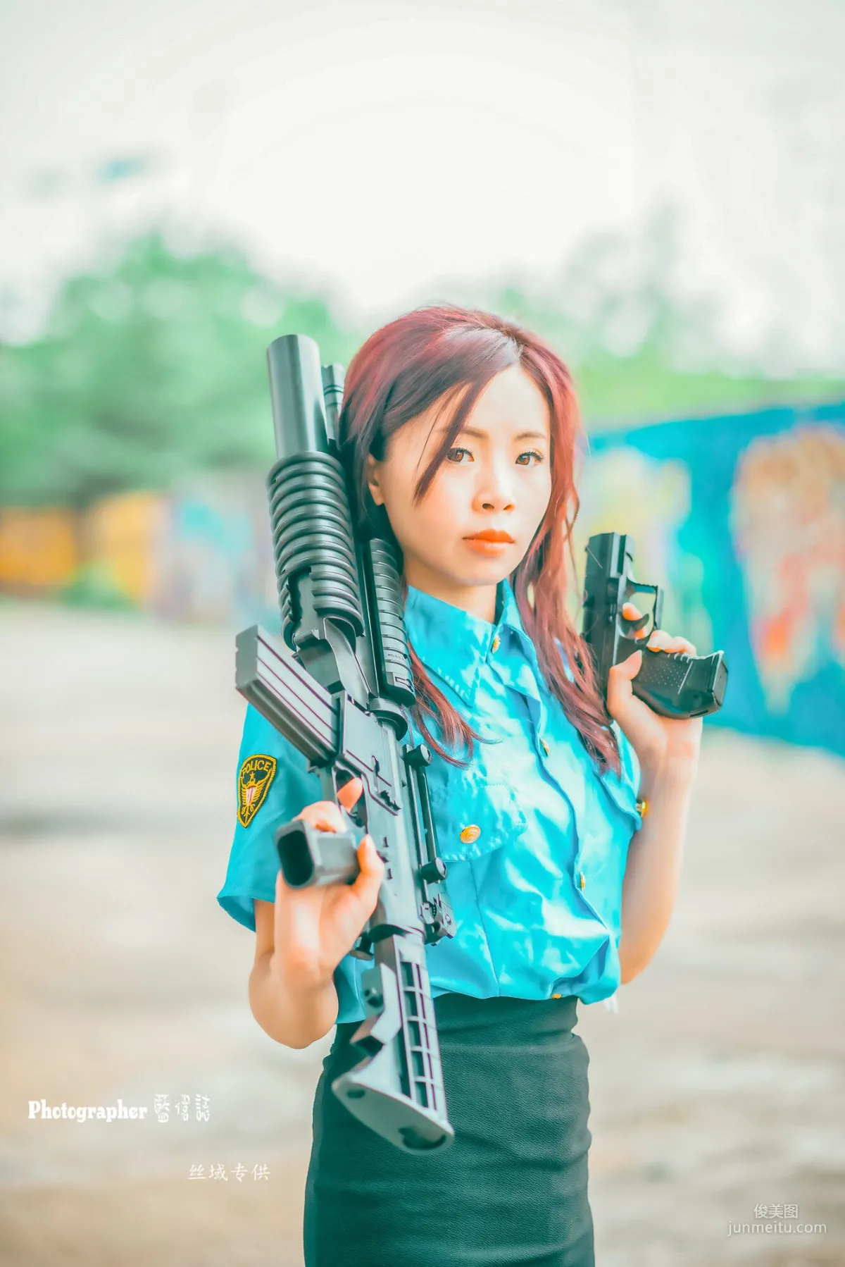 [台灣正妹] 賴筱菁《中彰橋下》(女警黑絲） 寫真集 24