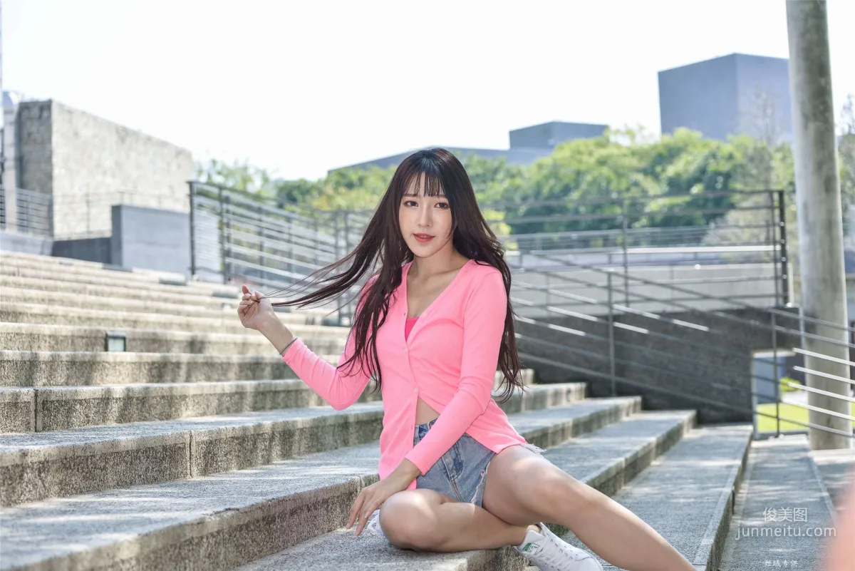 [台灣正妹] 比比《國美.時裝》牛仔街拍 寫真集 84