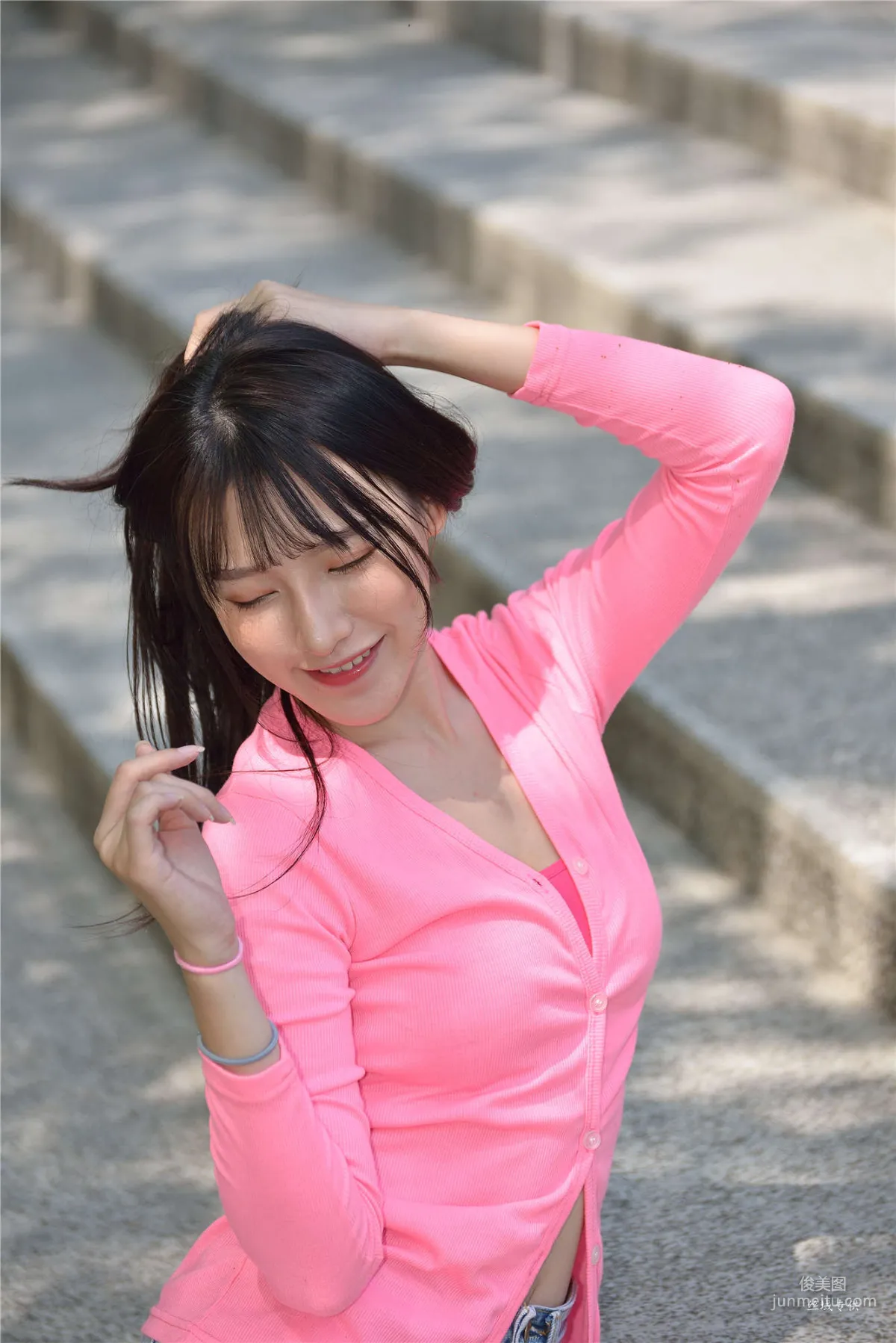 [台灣正妹] 比比《國美.時裝》牛仔街拍 寫真集 143