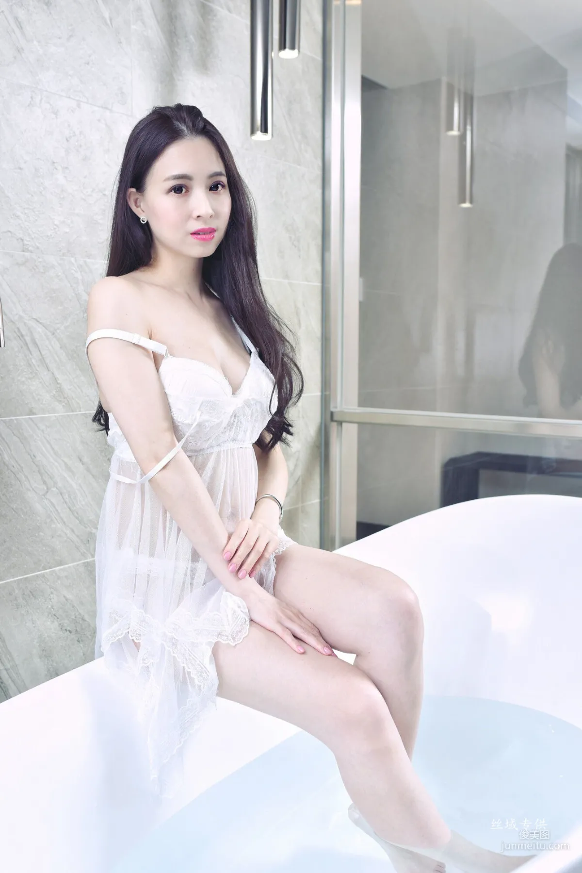 [台灣正妹] 雪菁《棚拍三套服裝》 寫真集 38