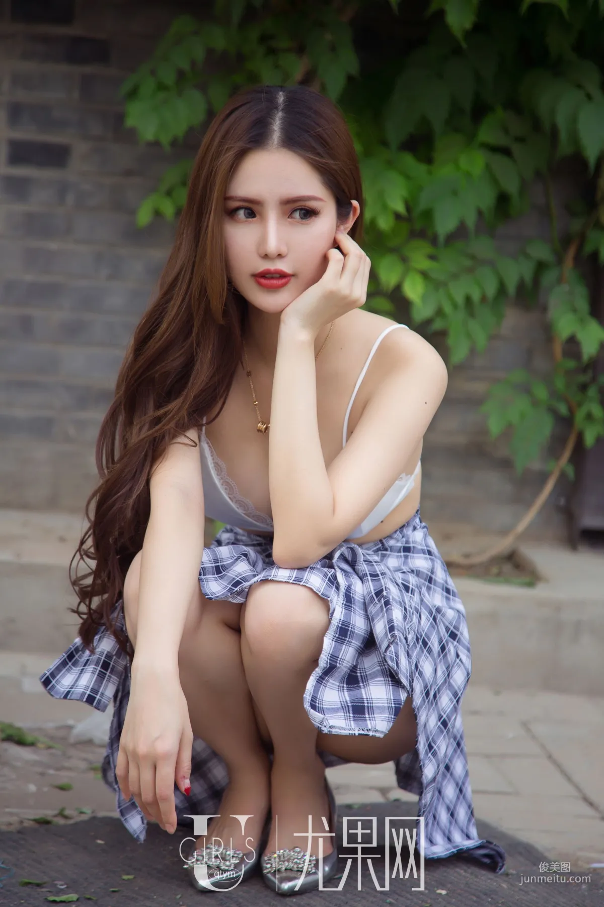 若彤BOOMBOOM《性感的純真》 [尤果Ugirls] U384 寫真集 45