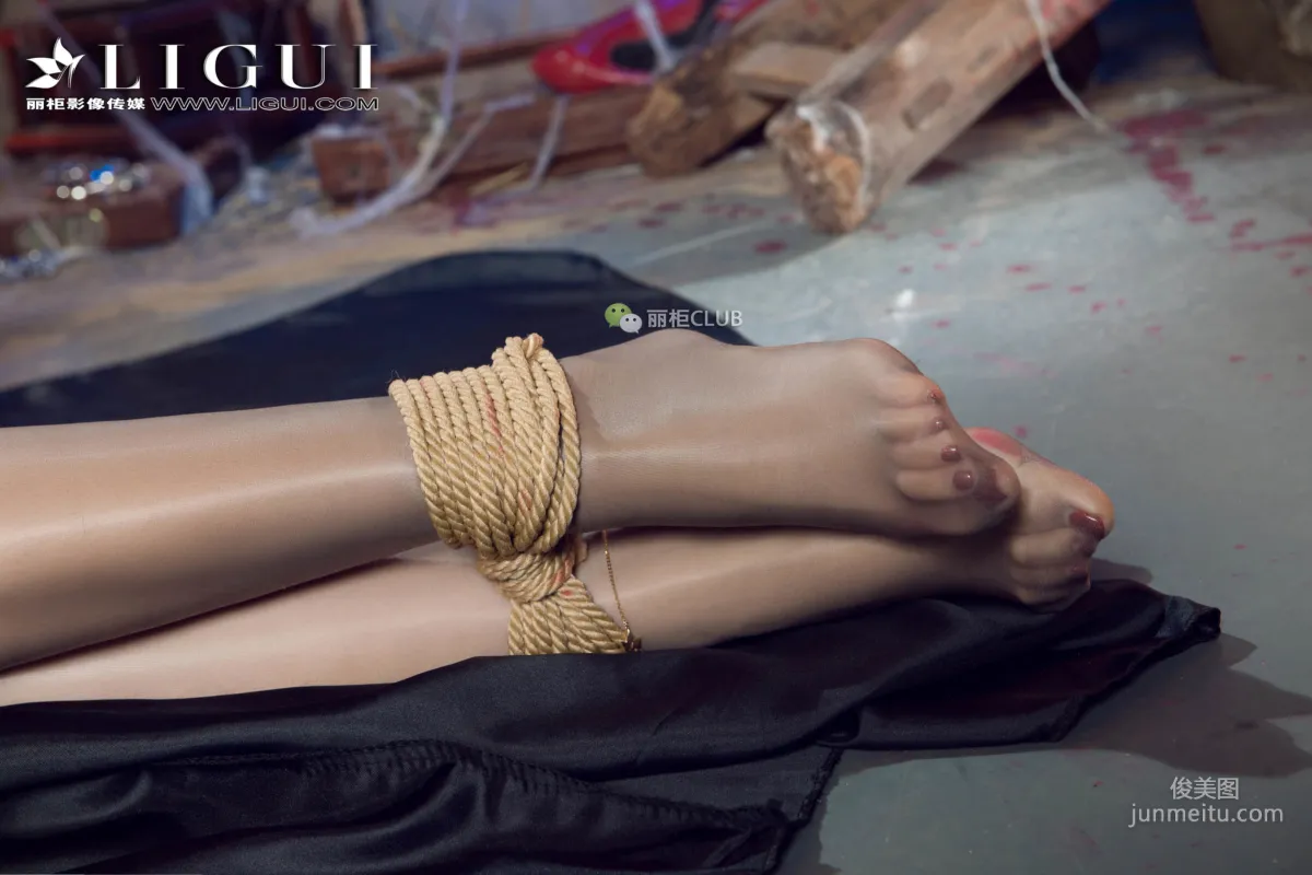 腿模筱筱《護士捆綁》 [麗櫃Ligui] 美腿絲足寫真集 61