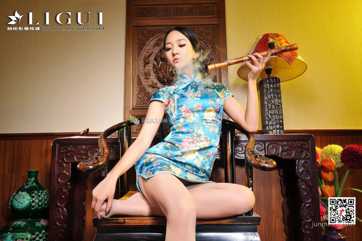 足模Amily《藍旗袍玉足》 [麗櫃Ligui] 美腿絲足寫真集 18