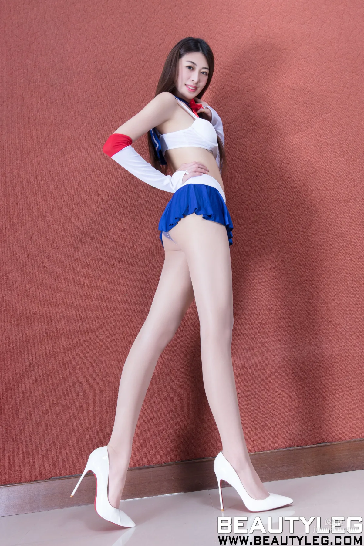 腿模Flora《肉丝袜长腿》 [Beautyleg] No.1664 写真集10