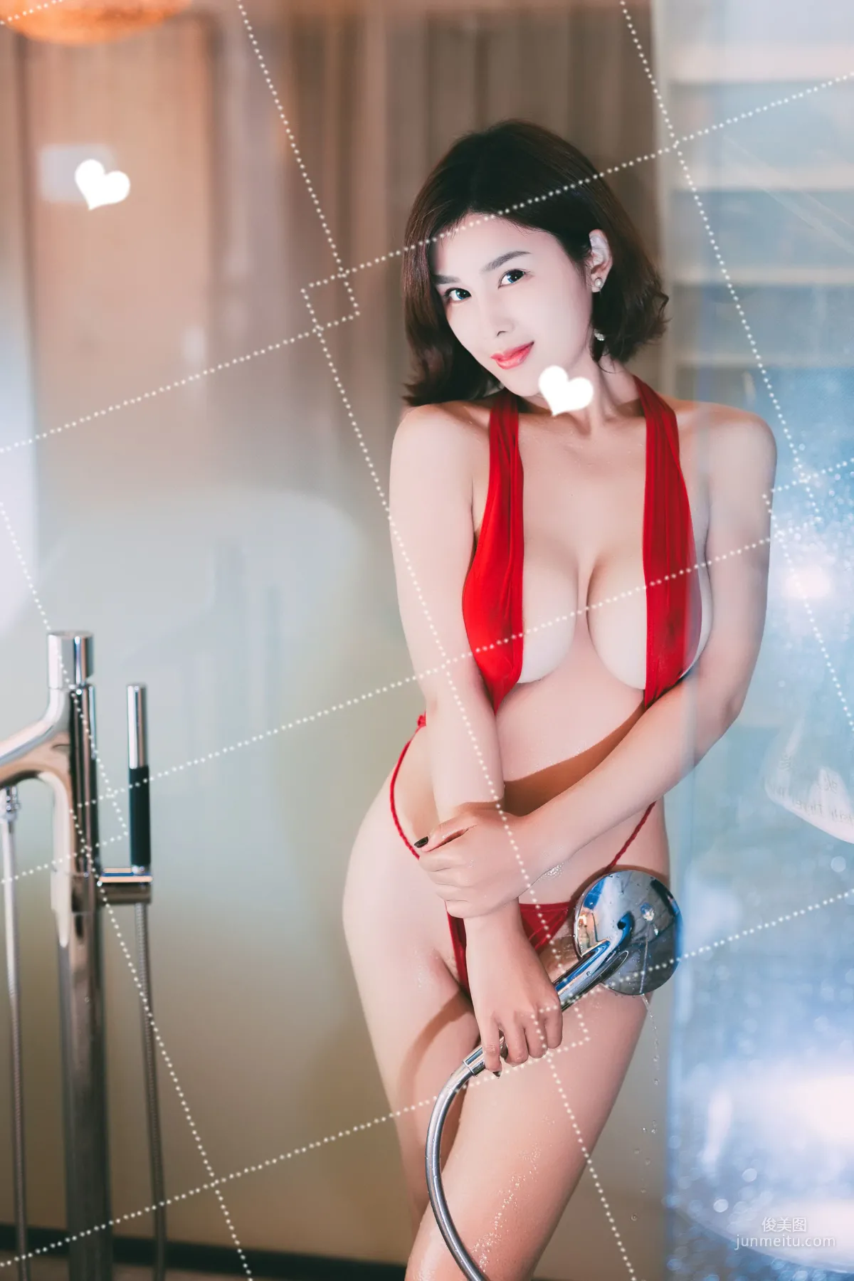 闫盼盼《浴室紅妝》寫真集 21
