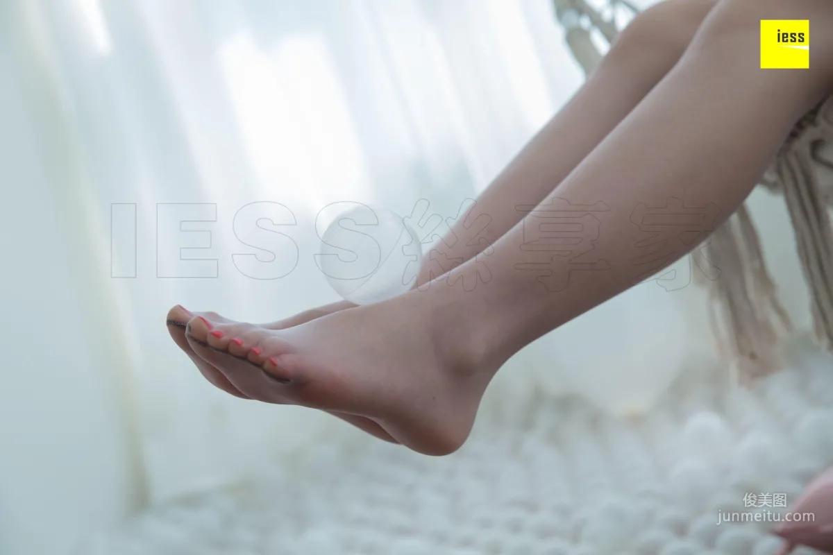 姗姗 《玩個球》[異思趣向IESS] 絲享家291 寫真集 71