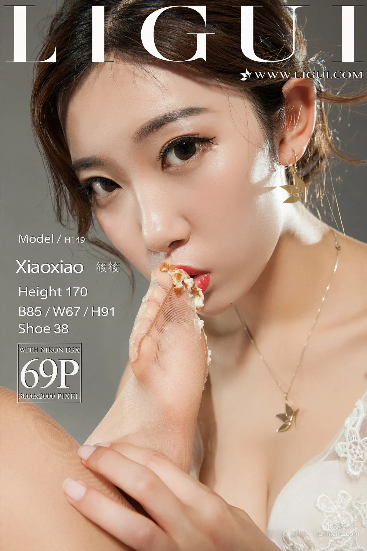 腿模筱筱《披萨丝足》 [丽柜Ligui] 写真集1