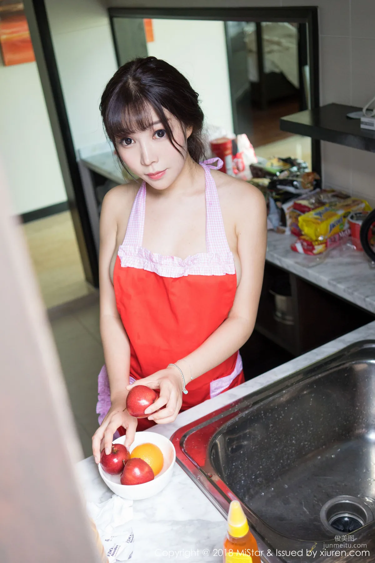 芝芝Booty《廚房女仆尤物》 [魅妍社MiStar] VOL.236 寫真集 17