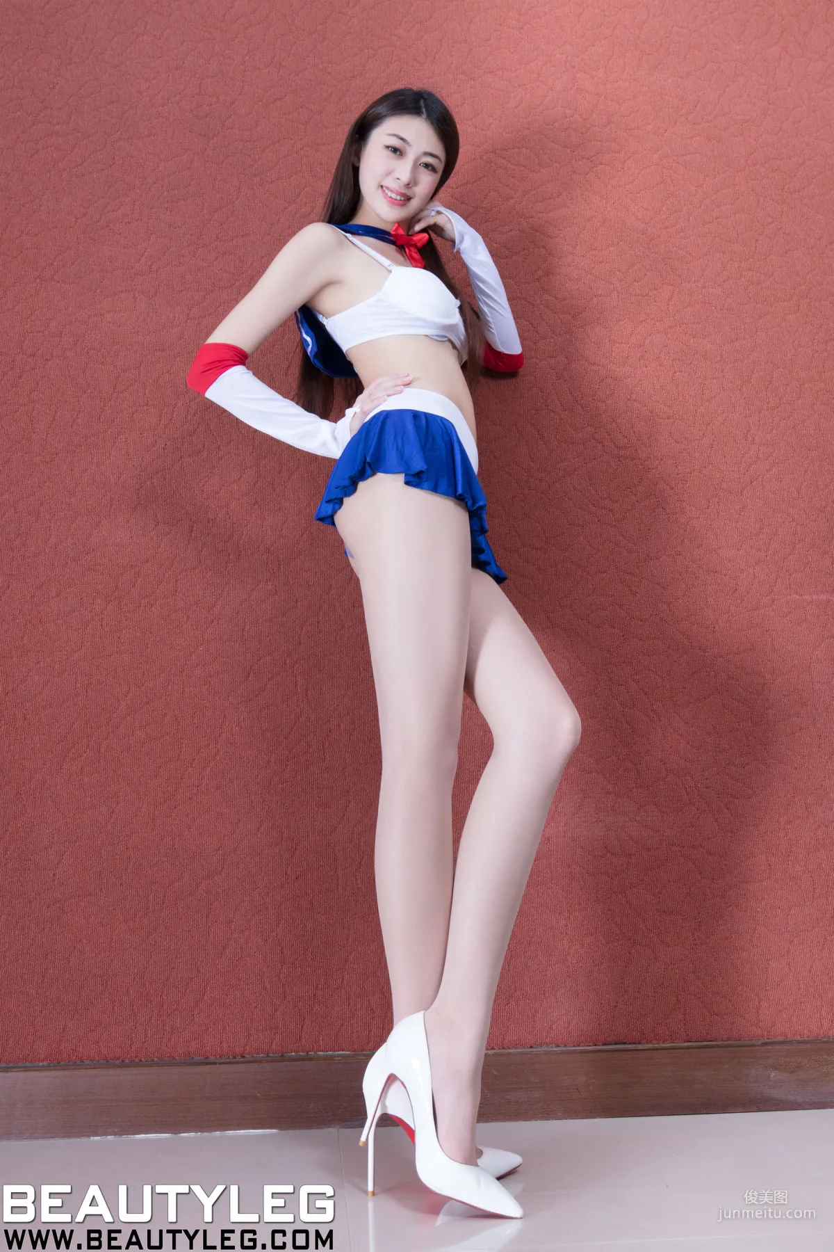 腿模Flora《肉丝袜长腿》 [Beautyleg] No.1664 写真集9