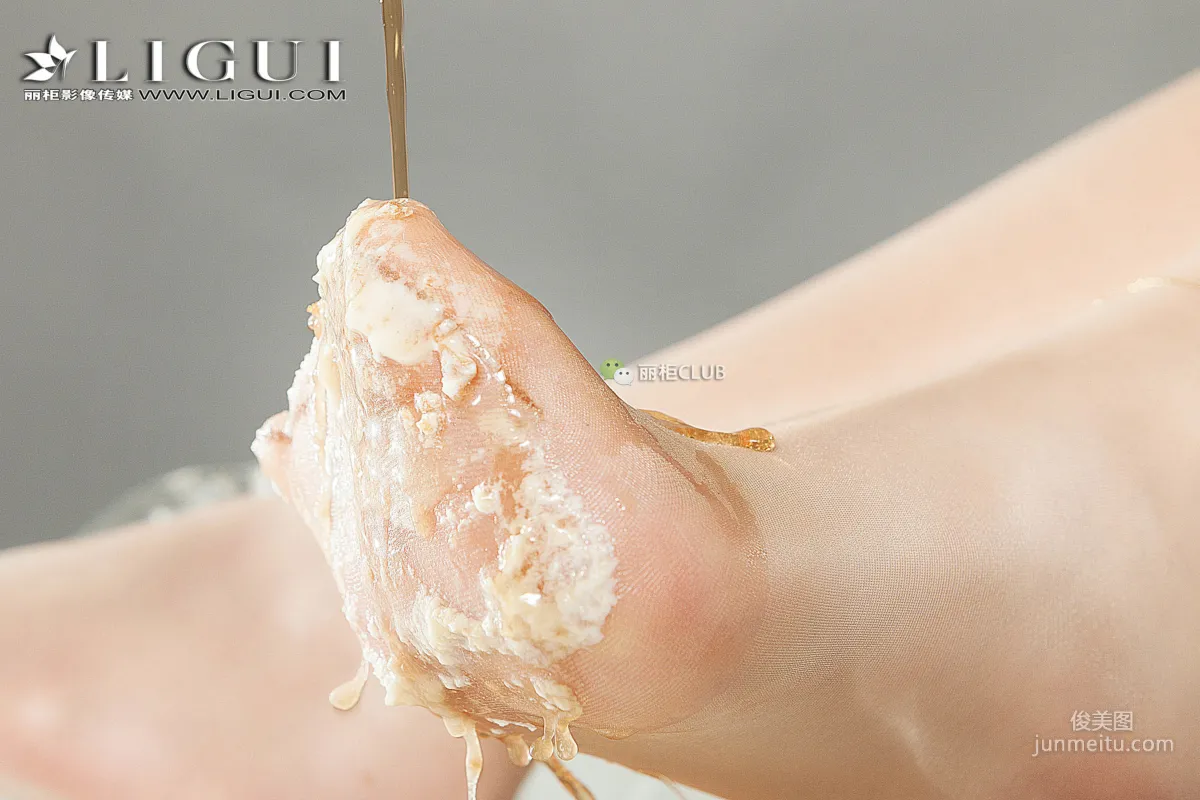 腿模筱筱《披萨丝足》 [丽柜Ligui] 写真集70