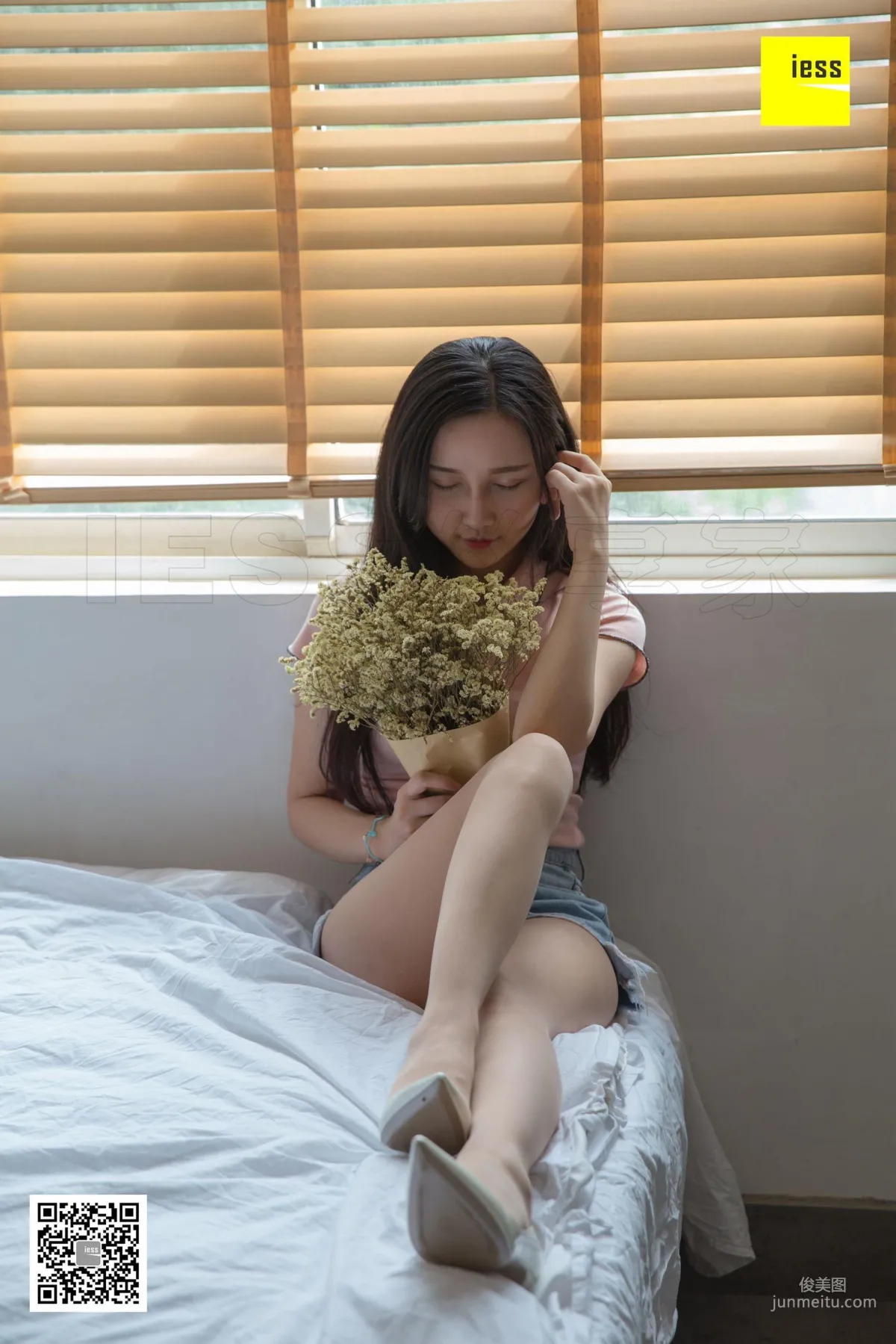 文欣 《百葉窗下的秘密》[異思趣向IESS] 絲享家293 寫真集 4
