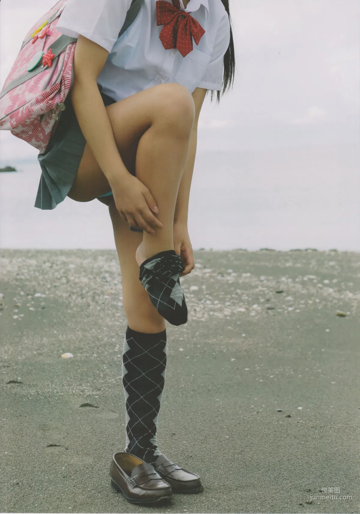 沖田彩花《十五の夏》 [PB] ファースト写真集8