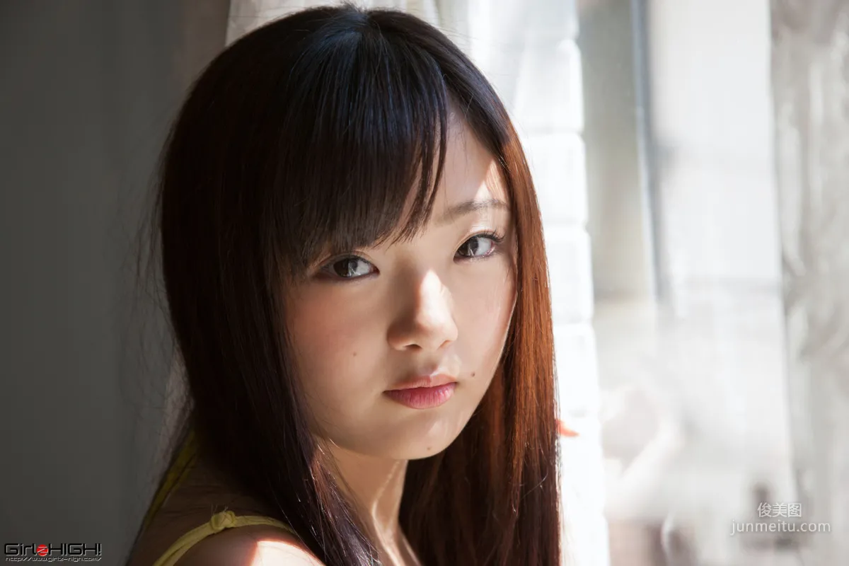 [Girlz-High] Niina Aizawa 愛澤新菜/愛沢新菜 #g031 Gravure Gallery 4.2 寫真集 4